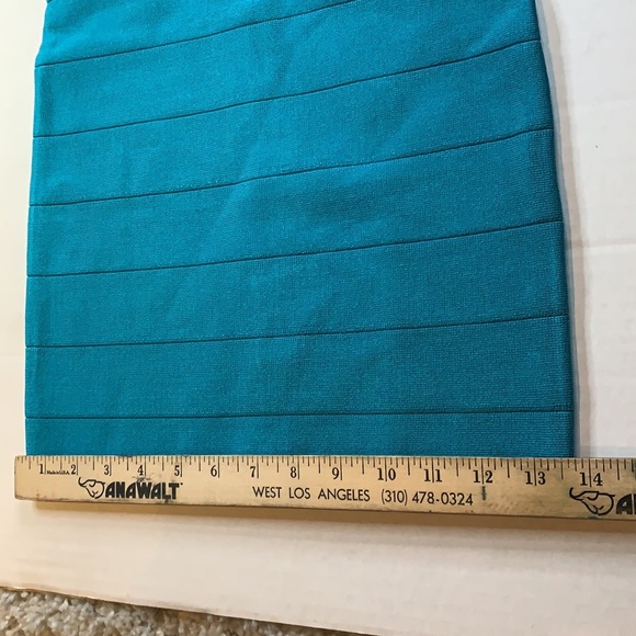 Bebe cross Front color block dress - Picture 5 of 8